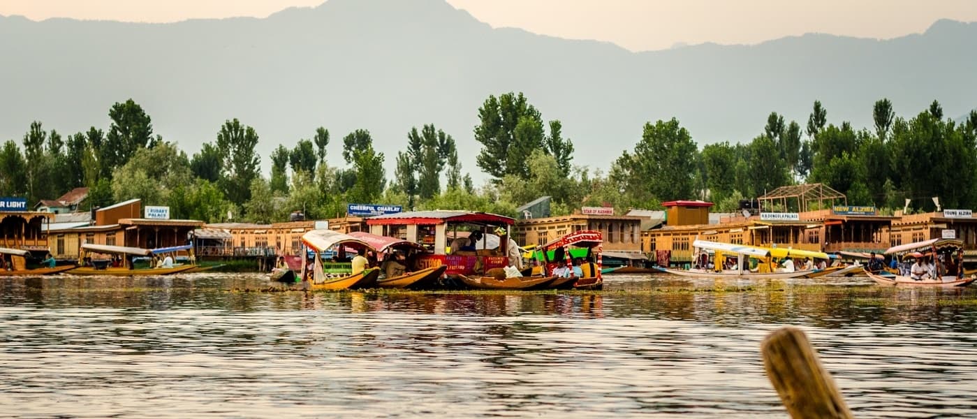 SOULFULL KASHMIR FROM SRINAGAR